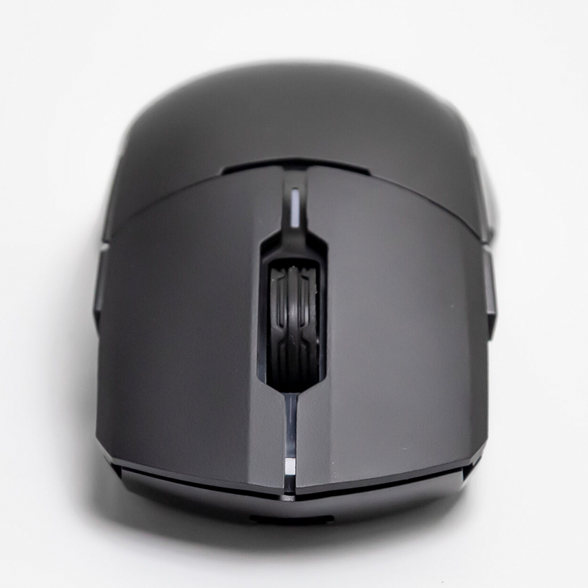 https://dailongpc.vn/public/67587_chuot_game_khong_day_fuhlen_d90s_rgb_den_usb_0000_1