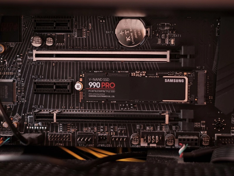 https://dailongpc.vn/public/69429_o_cung_ssd_samsung_990_pro_1tb_pcie_nvme_4__5_